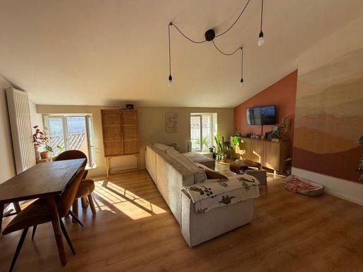 Appartement 4 pièces 77 m² · aux Sables-d'Olonne · 77 m² · 285 000 €