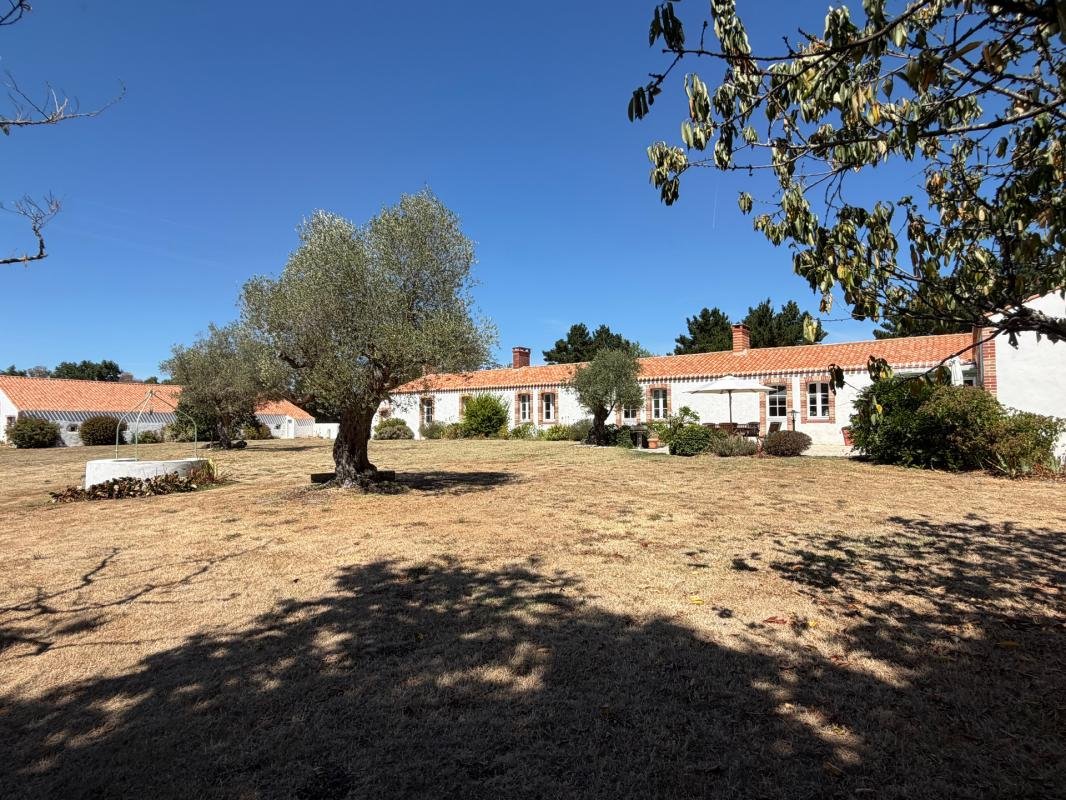 Maison à vendre, 235m², Soullans