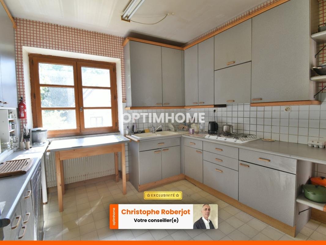 Maison à vendre, 180m², Fontaines