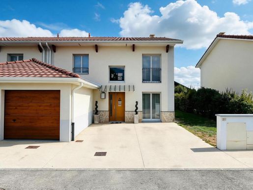 Maison 5 pièces 126 m² · à Prévessin-Moëns · 126 m² · 695 000 €