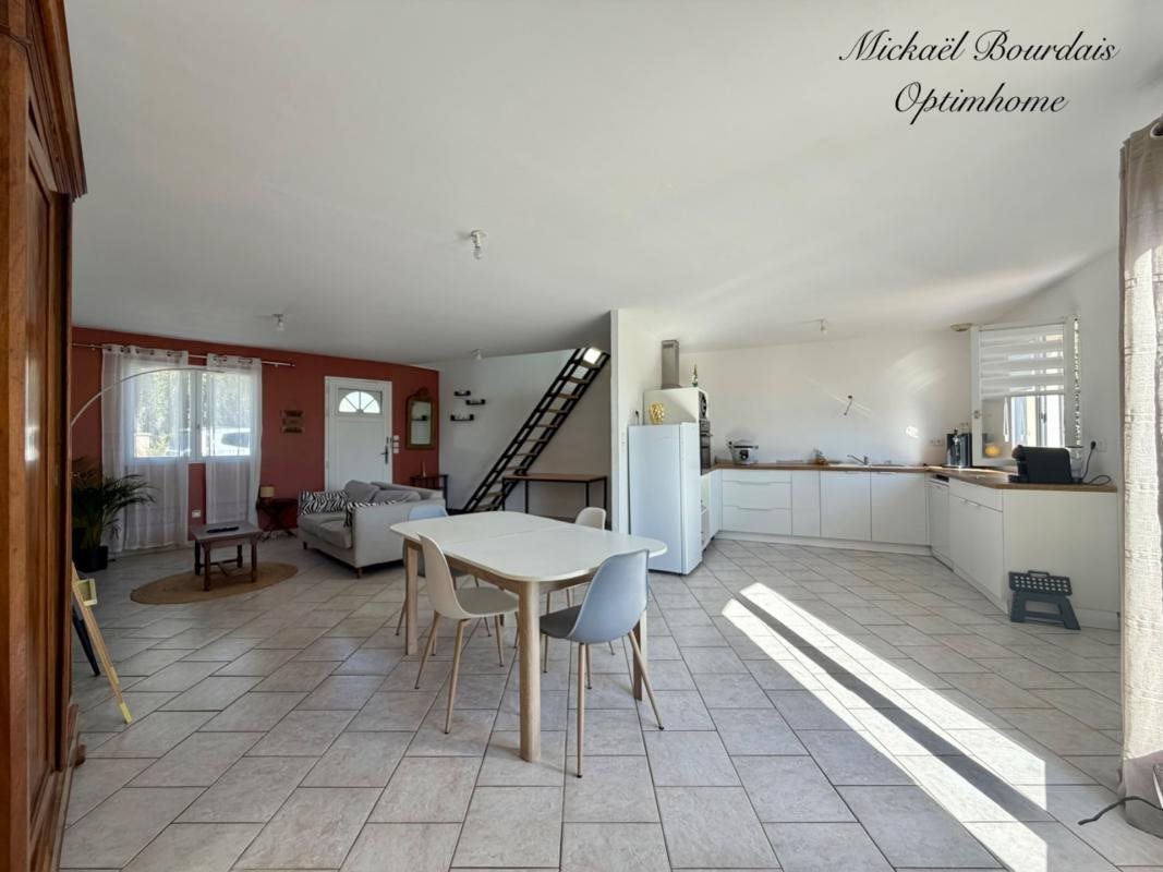 Maison à vendre, 128m², Oizé