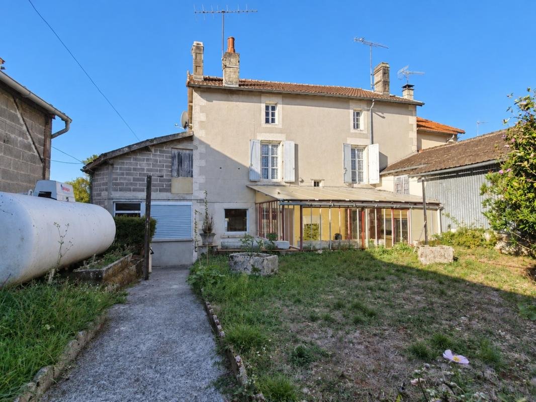 Maison à vendre, 226m², Saint-Laurent-de-Céris