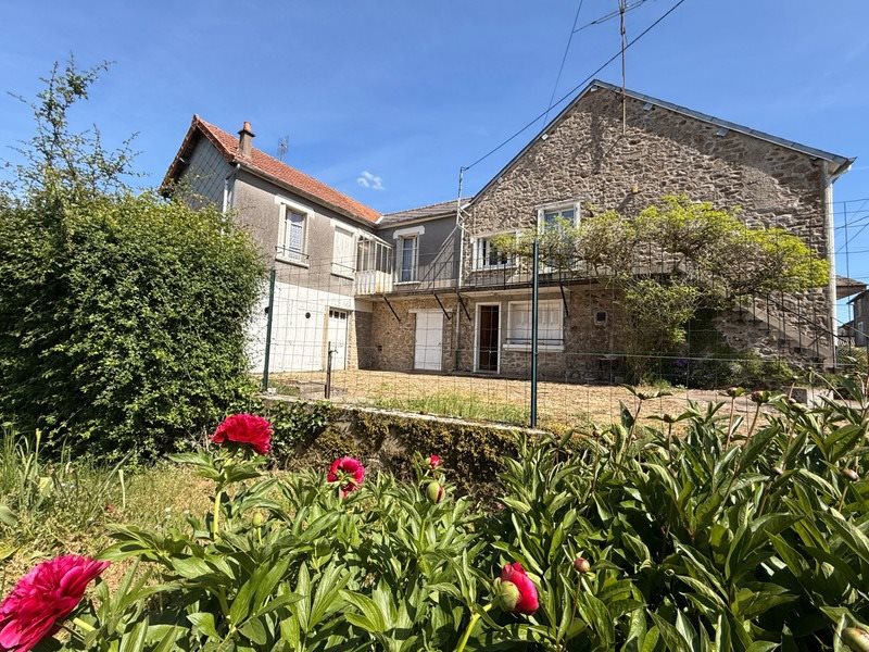 Maison à vendre, 136m², Bazelat