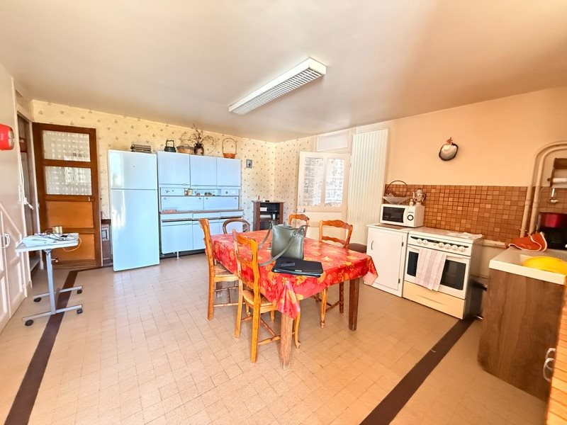 Maison à vendre, 136m², Bazelat