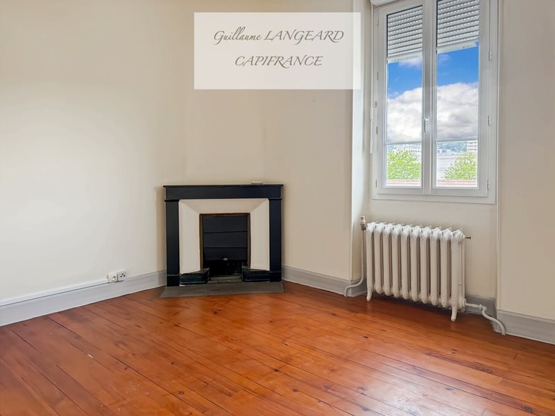 Maison à vendre, 207m², Oyonnax