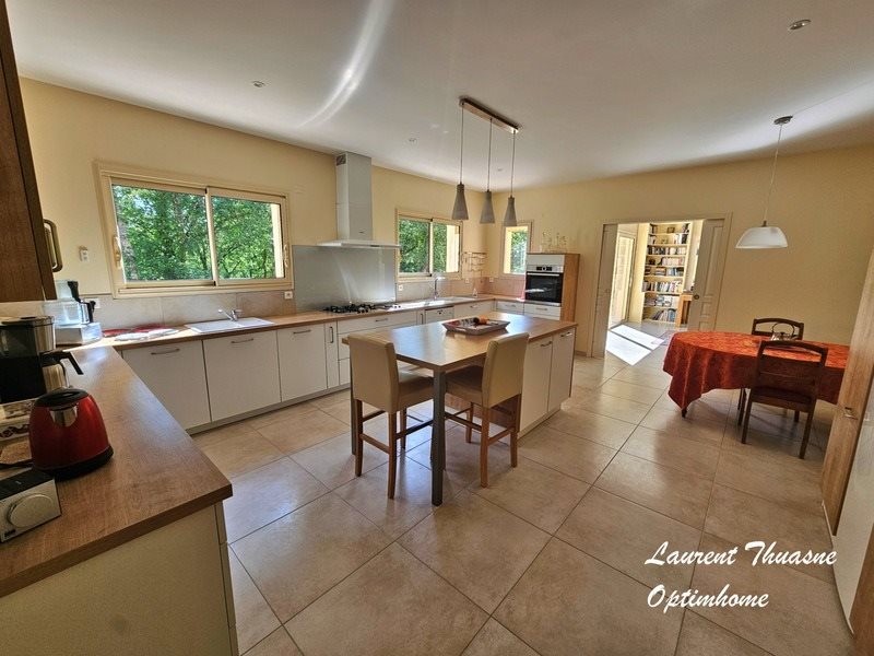 Maison à vendre, 260m², Thenon