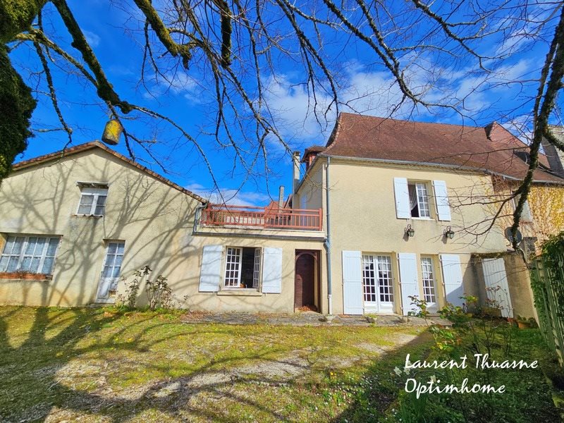 Maison à vendre, 190m², Thenon