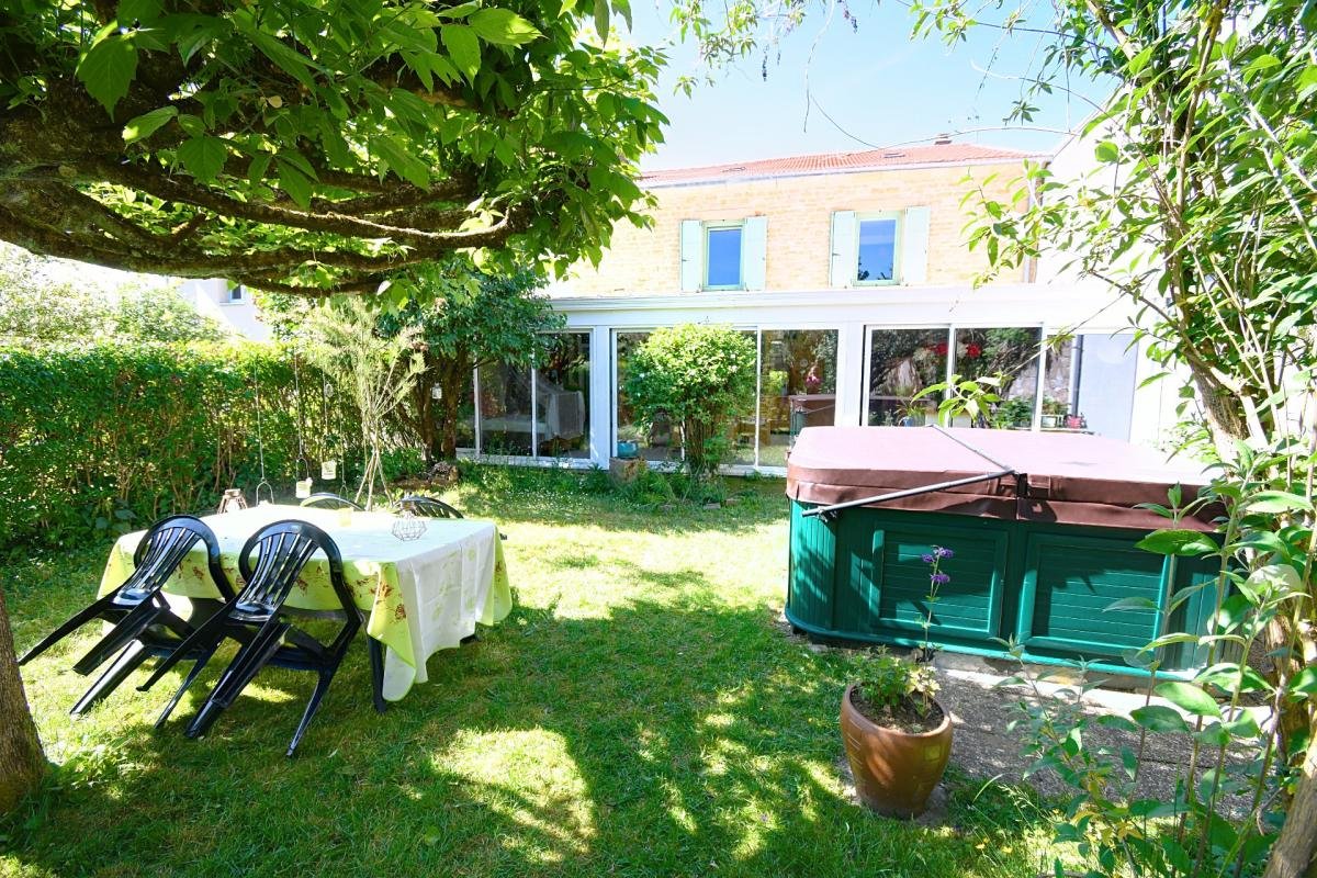 Maison à vendre, 263m², Lexy