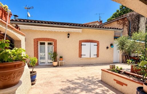 Maison 5 pièces 215 m² · à Gagnac-sur-Garonne · 215 m² · 369 000 €
