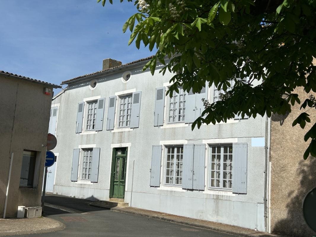 Maison à vendre, 177m², Ménigoute