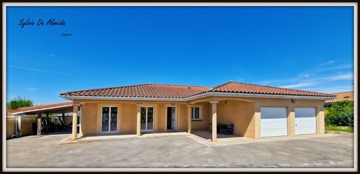 Maison 5 pièces 134 m² · à Bâgé-la-Ville · 134 m² · 295 000 €