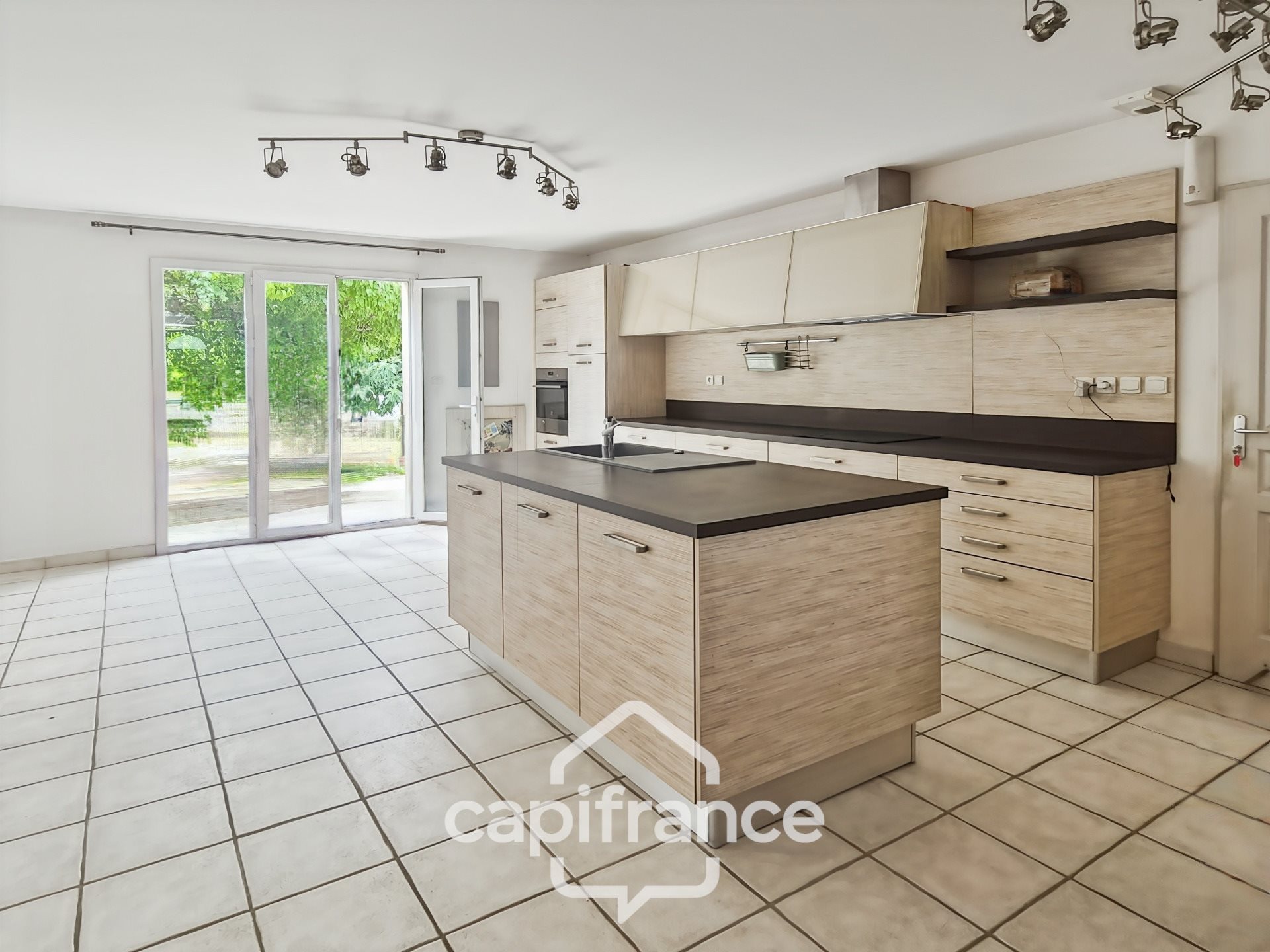Maison à vendre, 107m², Roquemaure