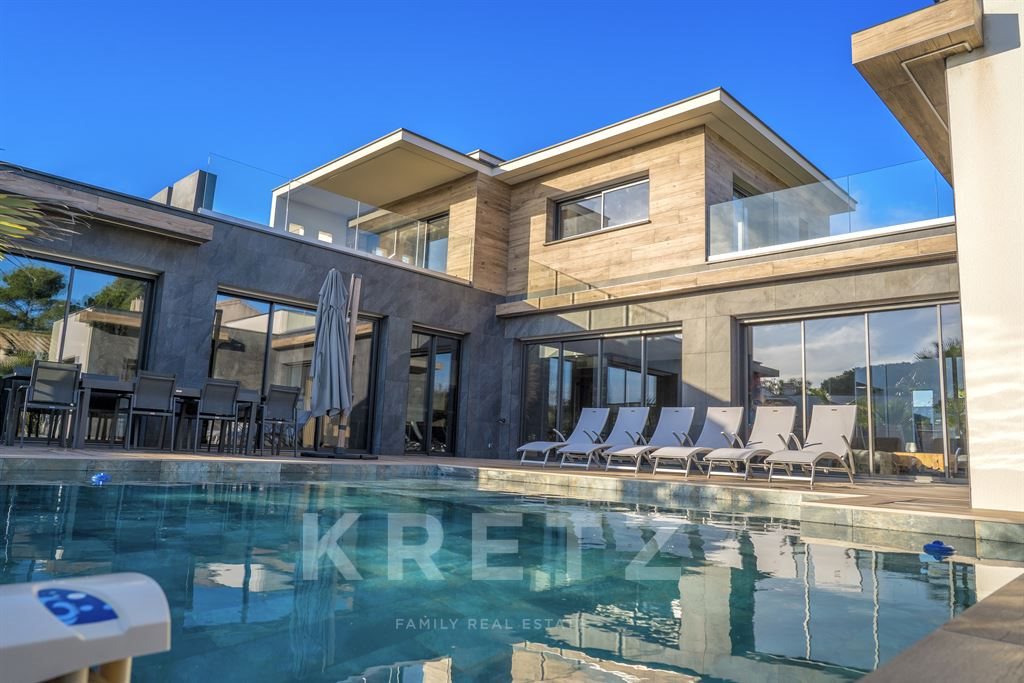 Maison à vendre, 386m², Agde (Cap d'Agde)
