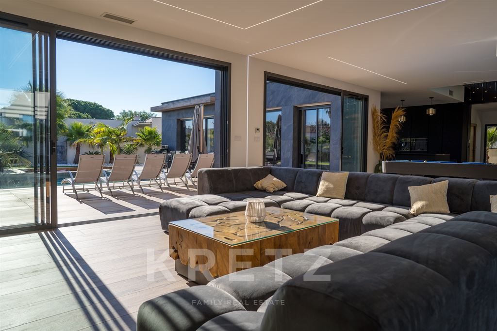 Maison à vendre, 386m², Agde (Cap d'Agde)