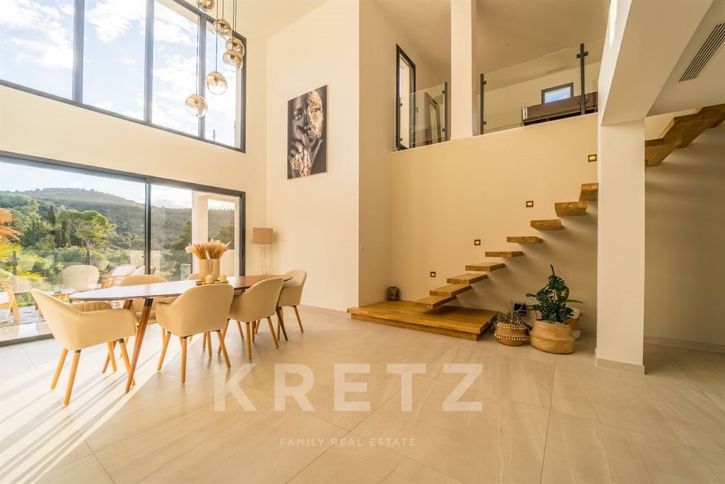 Maison à vendre, 230m², Clermont-l'Hérault