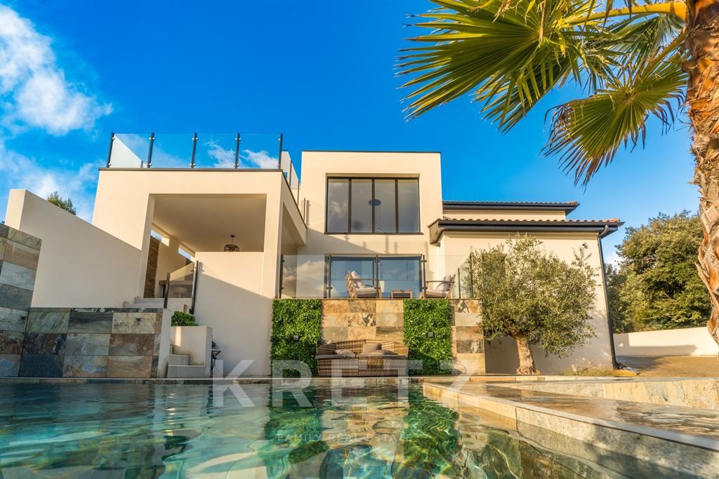 Maison à vendre, 230m², Clermont-l'Hérault