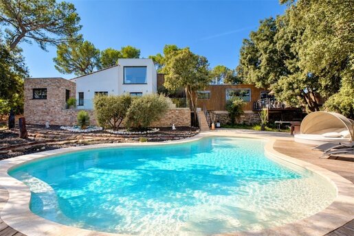 Maison 6 pièces 260 m² · à Montpellier · 260 m² · 1 200 000 €