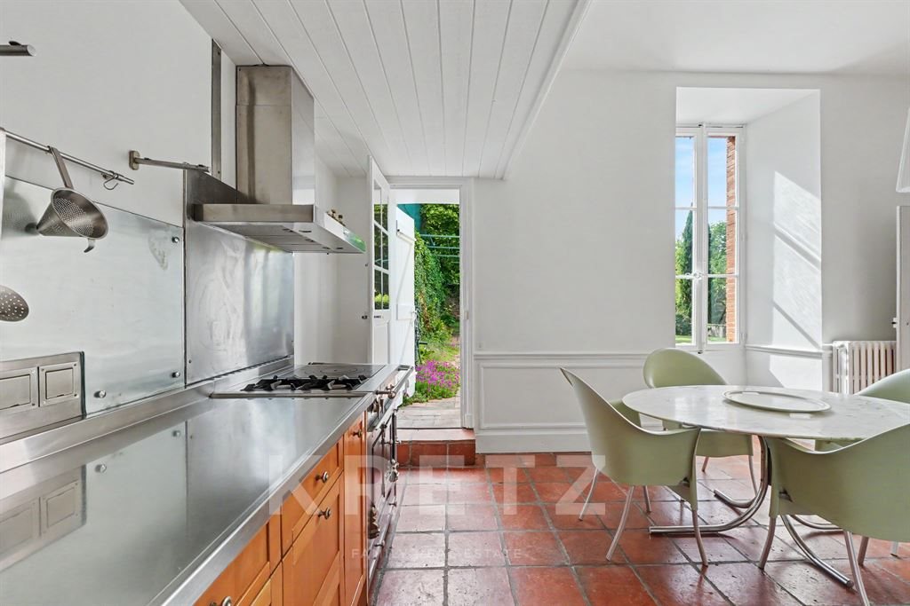 Mansion with Park, 15 Rooms on 1.2 Hectares in Lauragais – další