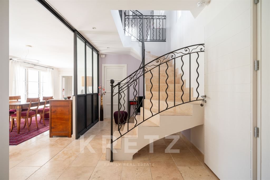 Maison à vendre, 1150m², Aix-en-Provence