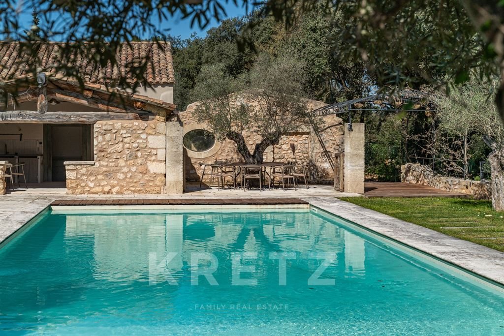 Maison à vendre, 319m², Eygalières
