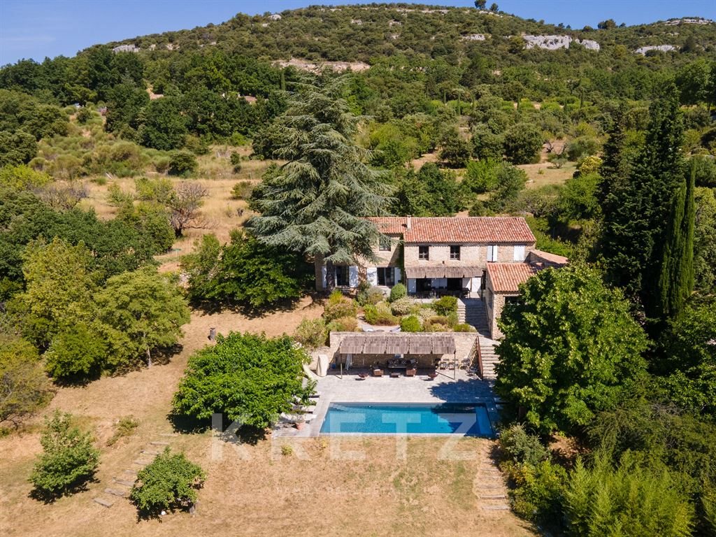 Maison à vendre, 317m², Gordes