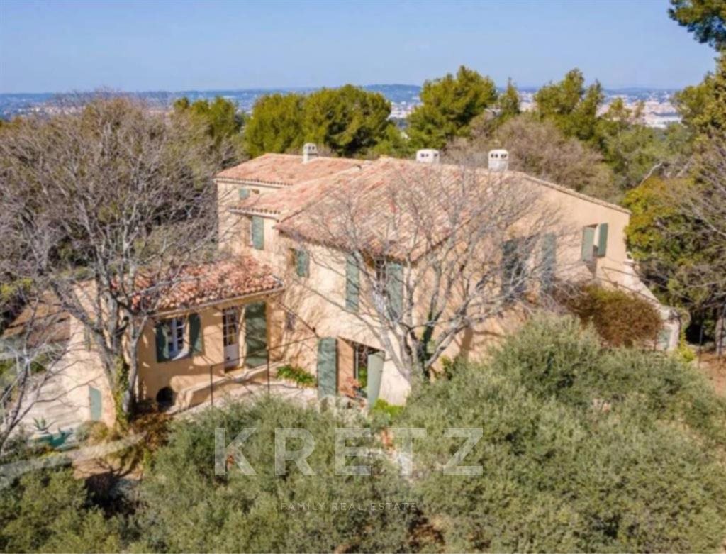 Maison à vendre, 350m², Aix-en-Provence