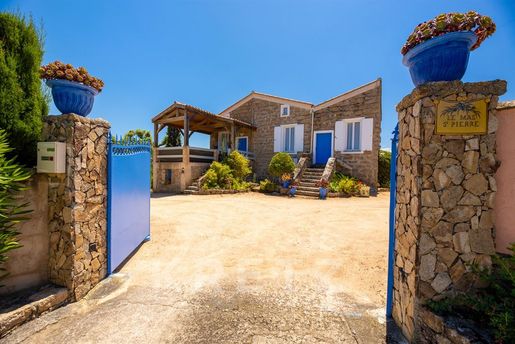 Maison 14 pièces 281 m² · à Pietrosella · 281 m² · 3 600 000 €