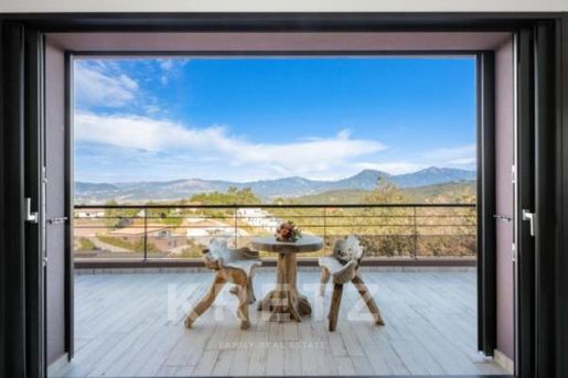 Maison 5 pièces 180 m² · à Grosseto-Prugna · 180 m² · 990 000 €