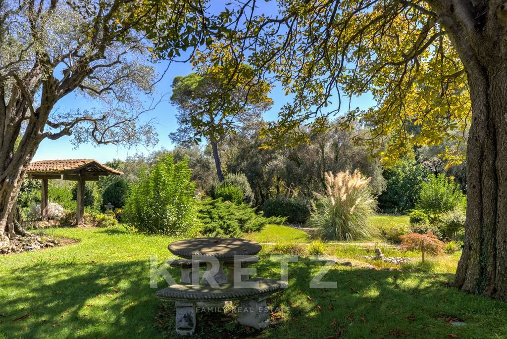 Maison à vendre, 643m², Mougins