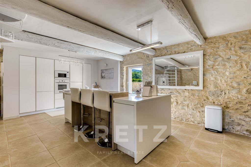 Maison à vendre, 210m², Gréoux-les-Bains
