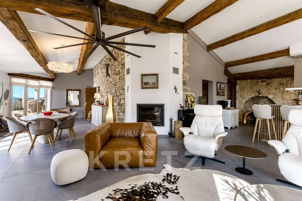 Maison à vendre, 280m², Forcalquier