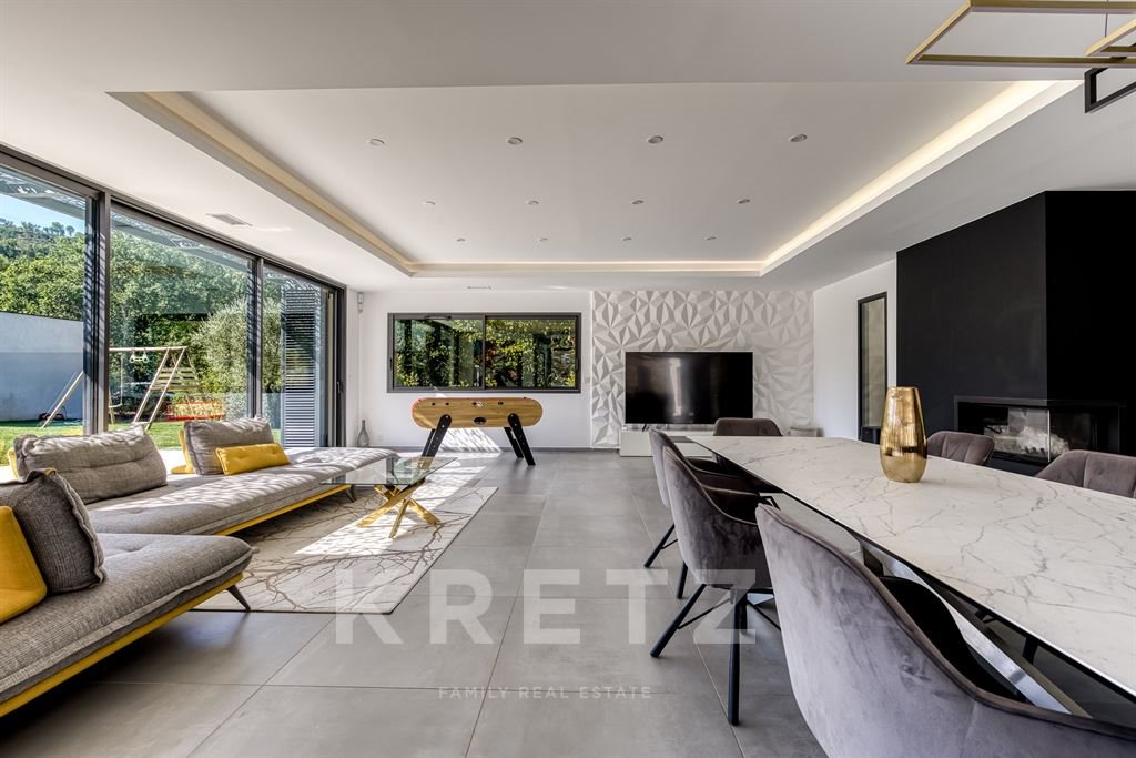 Maison à vendre, 300m², Gréoux-les-Bains