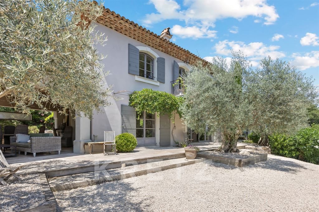 Maison à vendre, 250m², Pierrevert