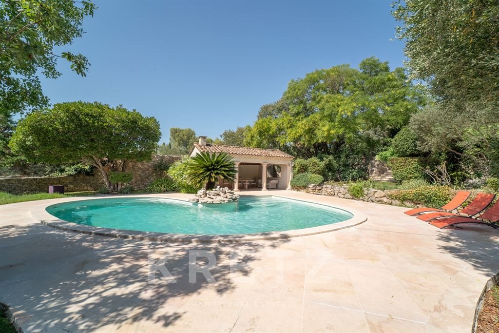 Maison à vendre, 200m², Nîmes