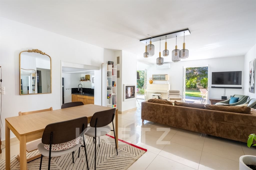 Maison à vendre, 160m², Magny-les-Hameaux