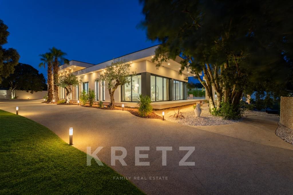 Maison à vendre, 218m², Nîmes