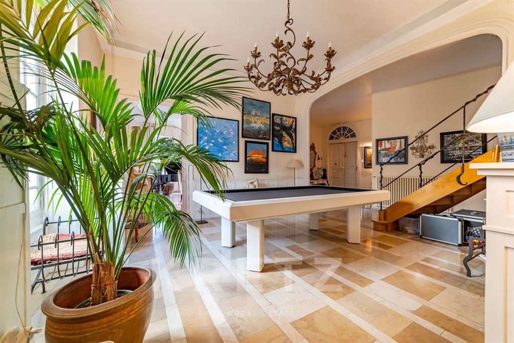 Appartement à vendre, 283m², Nîmes