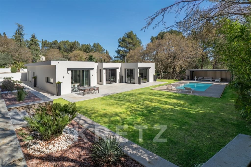 Maison à vendre, 360m², Nîmes