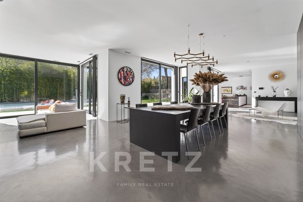 Maison à vendre, 360m², Nîmes