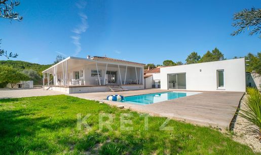 Maison 6 pièces 141 m² · à Sommières · 141 m² · 599 000 €