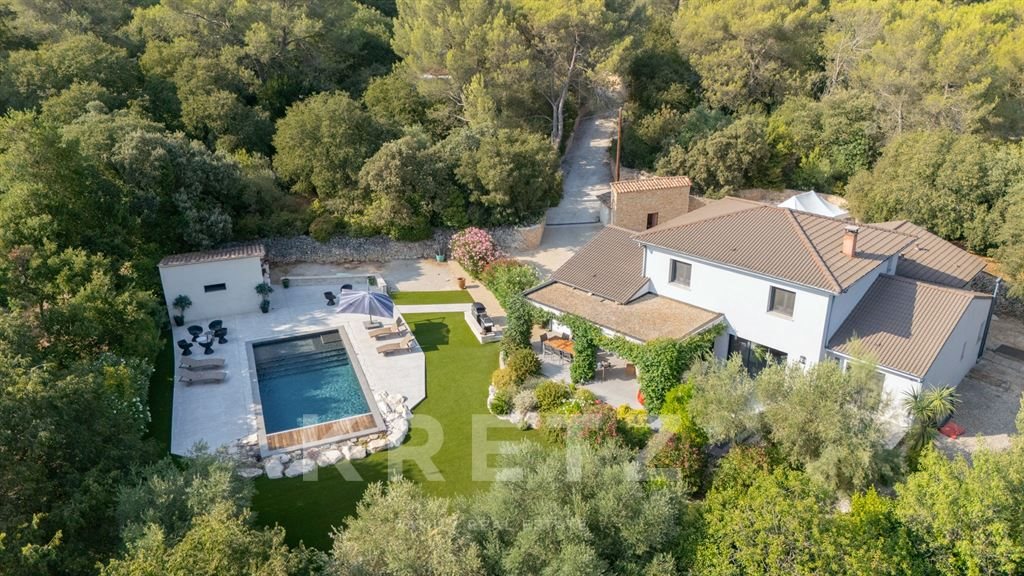 Maison à vendre, 185m², Nîmes