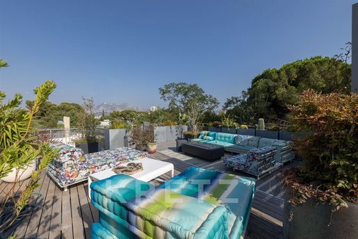 Appartement 5 pièces 130 m² · à Marseille 8ème · 130 m² · 1 470 000 €