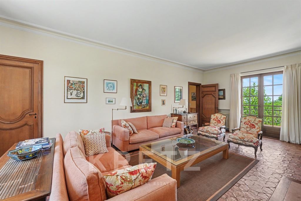 Maison à vendre, 410m², Florentin