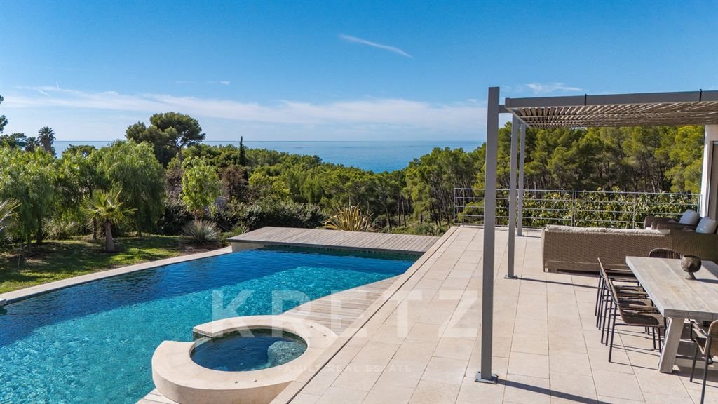 Maison à vendre, 215m², Saint-Cyr-sur-Mer