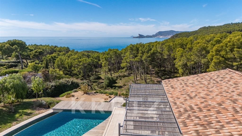 Maison à vendre, 215m², Saint-Cyr-sur-Mer