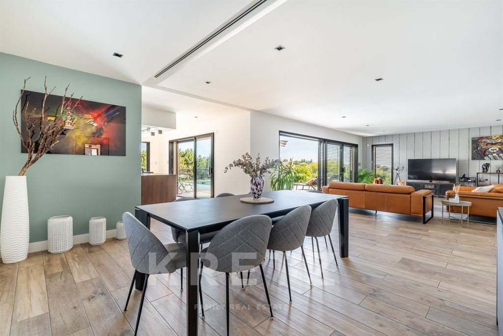 Maison à vendre, 205m², La Tour-de-Salvagny