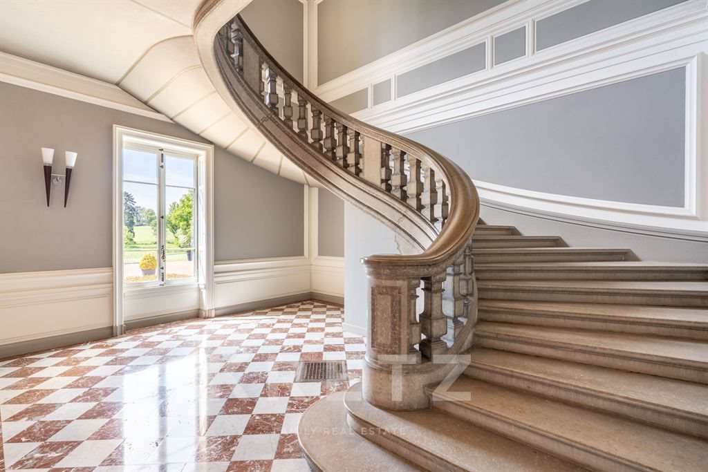 Maison à vendre, 172m², Arnas