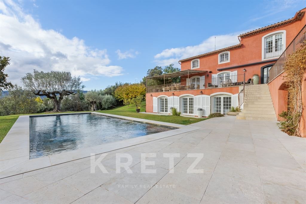 Maison à vendre, 328m², La Roquette-sur-Siagne