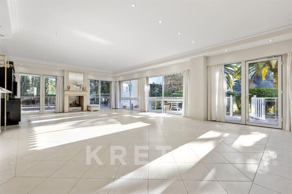 Appartement à vendre, 170m², Mandelieu-la-Napoule