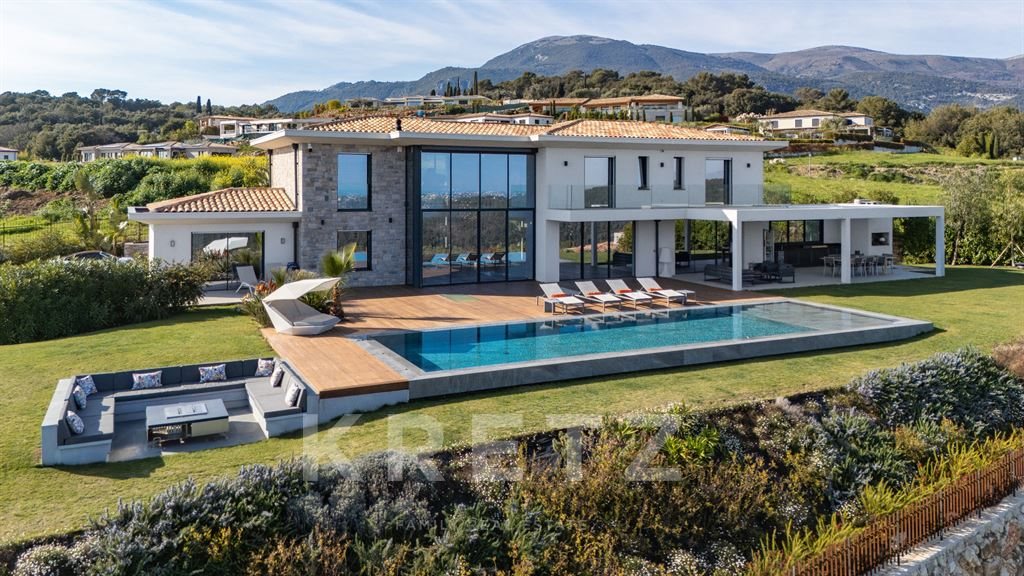 Maison à vendre, 640m², Roquefort-les-Pins